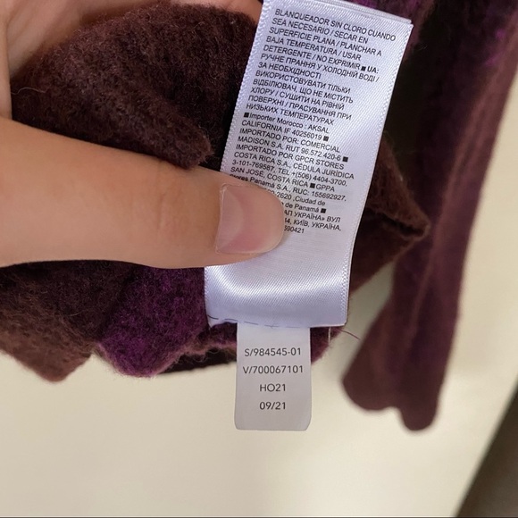 Athleta Hawthorn Stretchy Textured Crew Purple Gradient Sweater - Picture 4 of 5